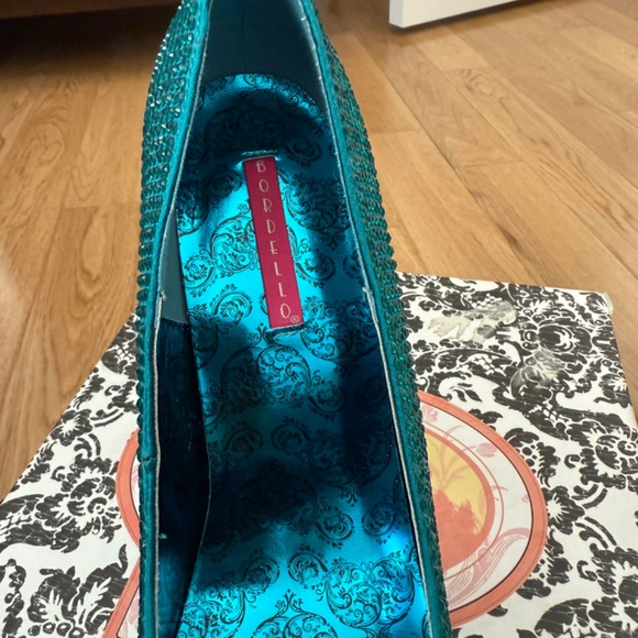 Bordello Womens Shoes size 8 brand new - Picture 6 of 7